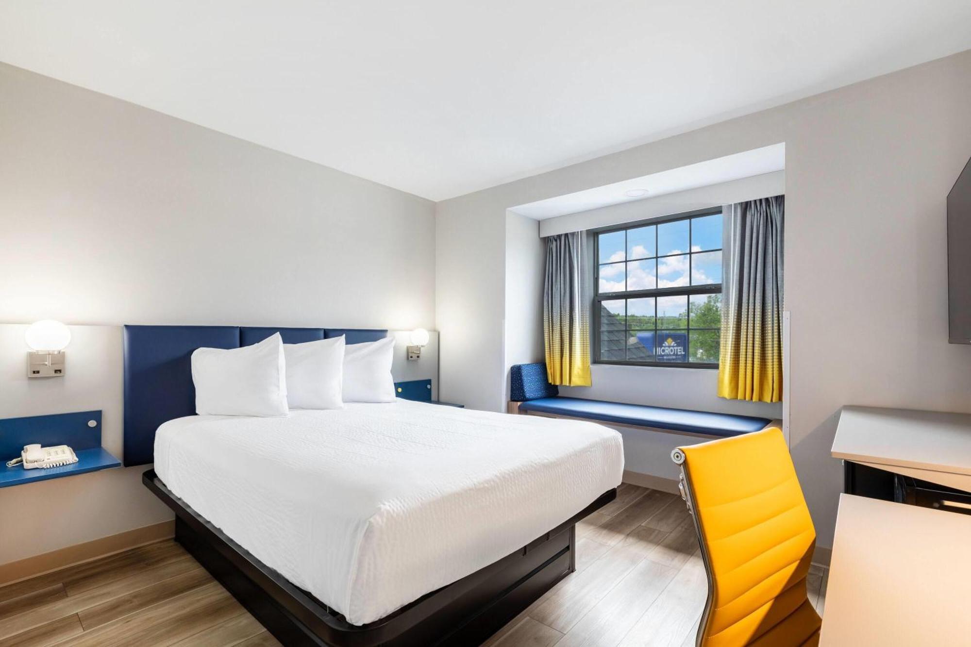 Microtel Inn & Suites By Wyndham Норкросс Экстерьер фото