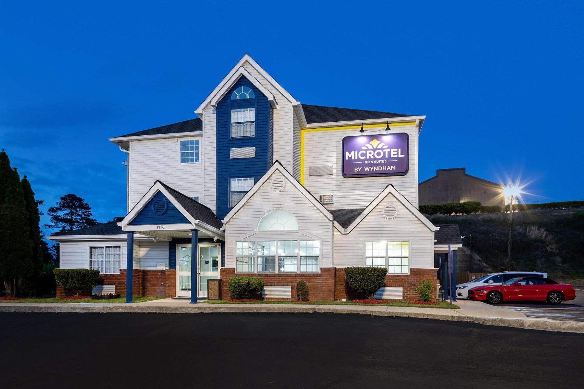 Microtel Inn & Suites By Wyndham Норкросс Экстерьер фото